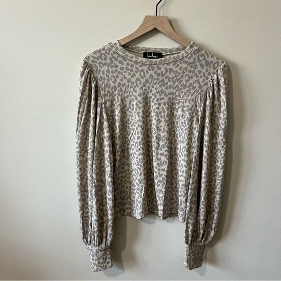 Lulu’s Be Bold Beige Leopard Print Balloon Sleeve Top - Picture 8 of 15